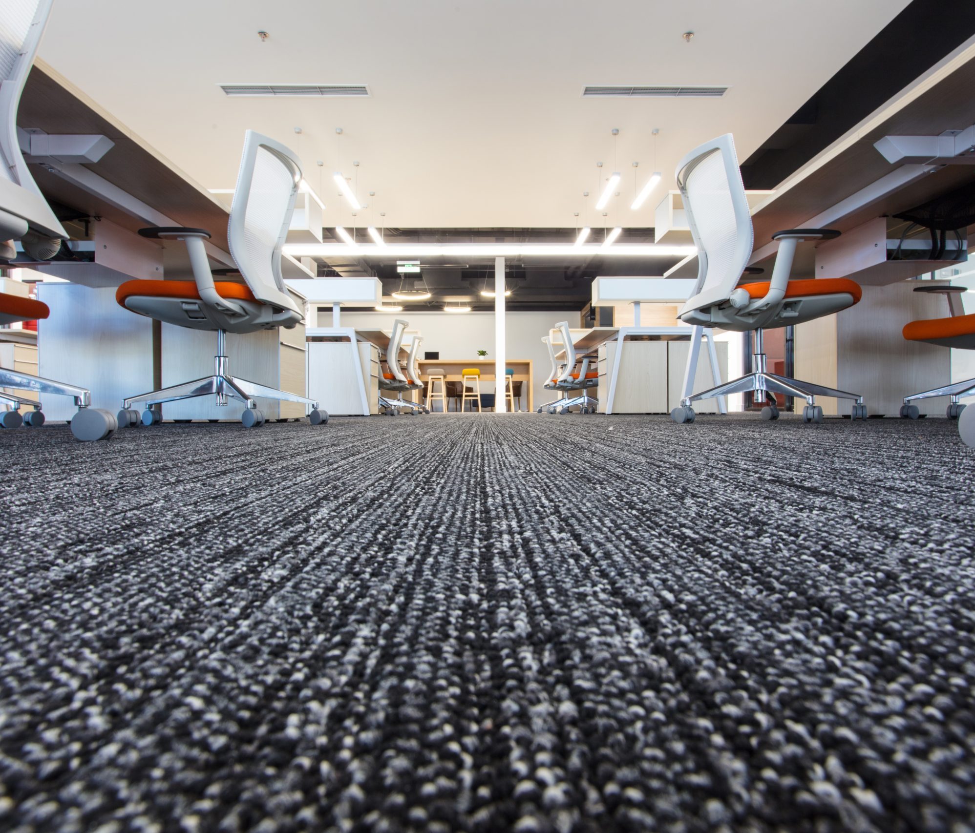 GettyImages 1453919086 scaled e1702281083187 Commercial 10 a clean and bright modern office space